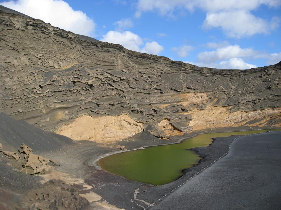 el_golfo_volcanic_lake