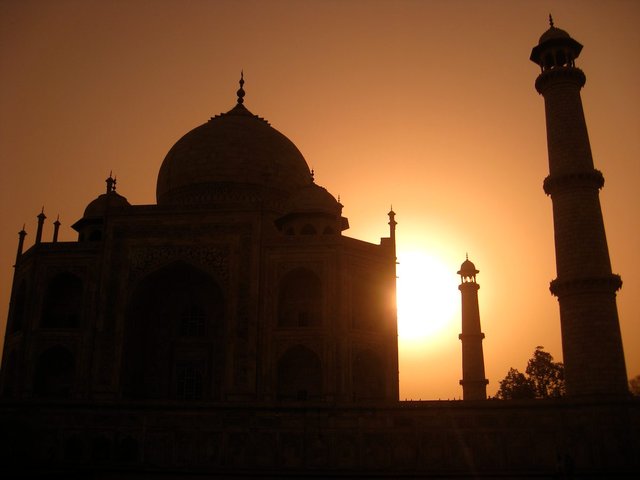 sunburst_filter_Taj